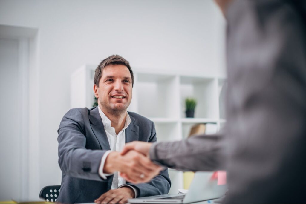Clausole essenziali in un contratto per freelance